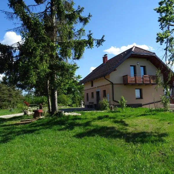 Holiday Home Razglednik, hotell sihtkohas Logatec
