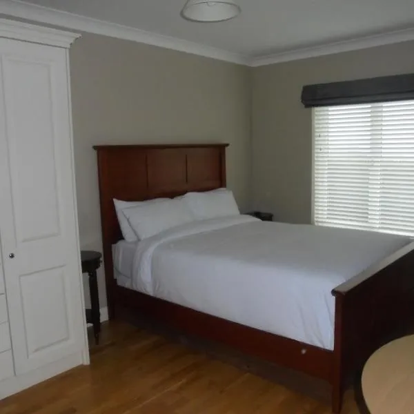 Cliff Haven, ξενοδοχείο σε Derren