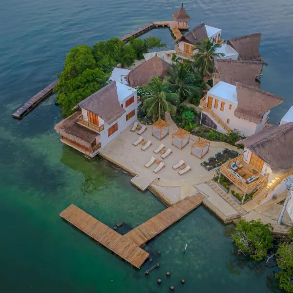 Islawa Soy Local - Isla Privada โรงแรมในบารู