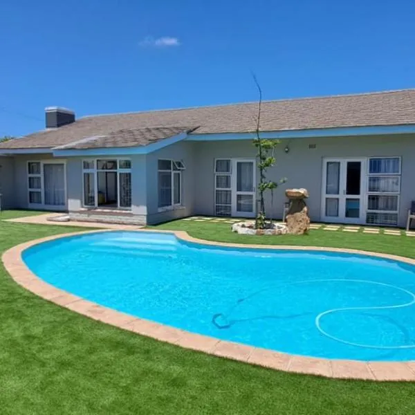 Southern Suburbs Stays, hotel in Plumstead