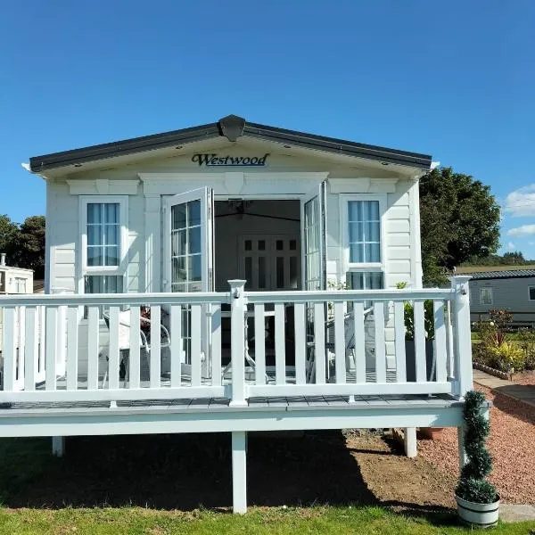 St Nicholas Number 5, Hotel in Turnberry