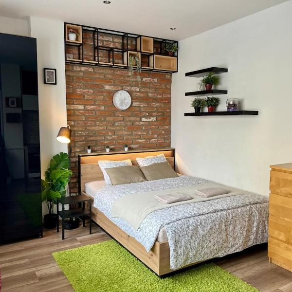 ADM Cozy Apartment in City Center - Netflix, Coffee, AC, Bratysława