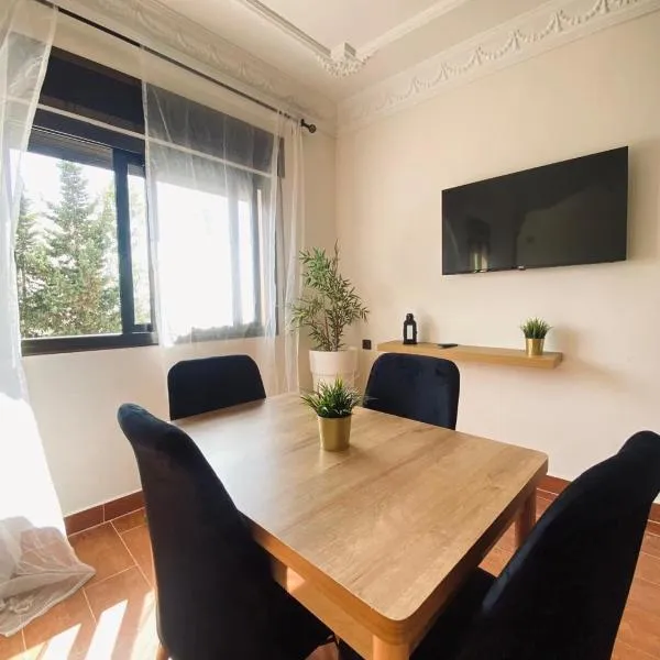Apartment in front sania Ramel Airport 3 min walking, hotel in Tetouan