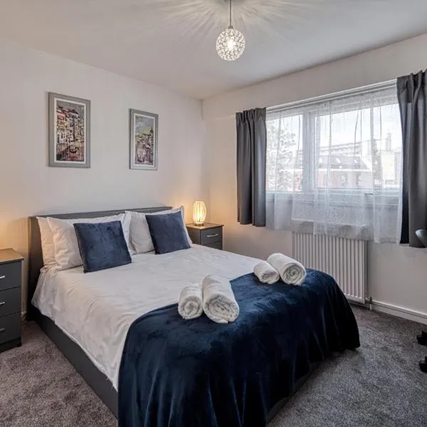 Central Nottingham 3 bed house with Driveway, hotel in Nottingham
