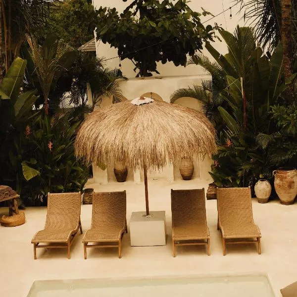 CASA ULU Boutique Hotel and Retreat, Adult-only, Uluwatu, hotel v destinaci Uluwatu