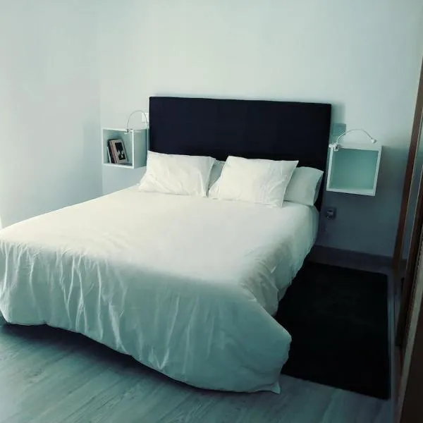 Flat in Madrid Malasaña, Plaza España, hotel in Madrid