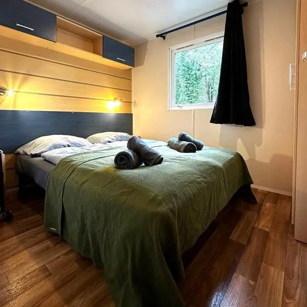 Sweet Mobile home near Europapark、Boofzheimのホテル