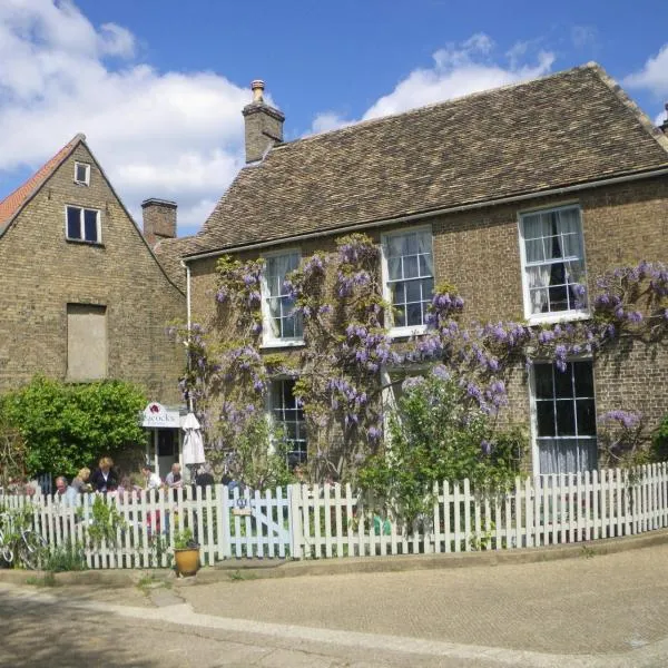 Peacocks Tearoom and Fine B&B, ξενοδοχείο σε Ely