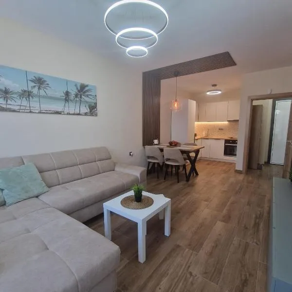 Sun Home in the Heart of Plovdiv - Central Location - Free Private Parking, khách sạn ở Plovdiv