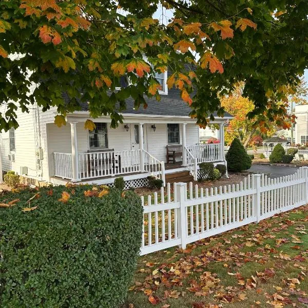 Taber Inn, hotel in Mystic