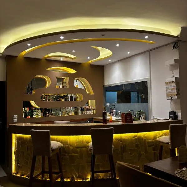 Villa Kalm, hotel sa Abidjan