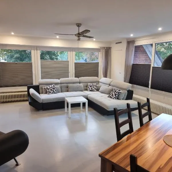 Moderne Traum-Ferienwohnung Flughafen und Zentrumsnah, hotel i Hamborg
