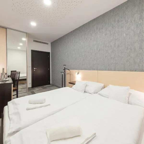 BNC Hotel - Restaurant - Bowling, Hotel in Bratislava