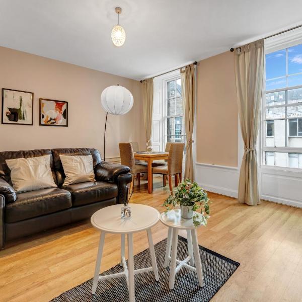 Gorgeous, Cozy 2BR Royal Mile-Old Town, Edynburg