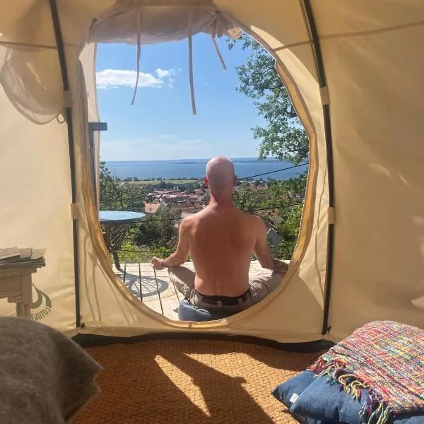 Gränna Glamping, hotel v destinaci Gränna