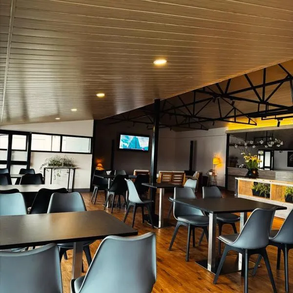 Magen Hills, hotel in Ukhrul