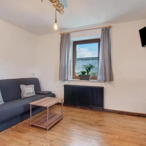 Ferienhäusl, hotel v destinaci Eschlkam