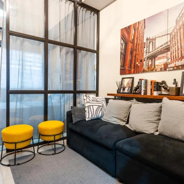 Shell Residences Pasay 1BR Walk to MOA Newly Renovated!, hotel a Manila