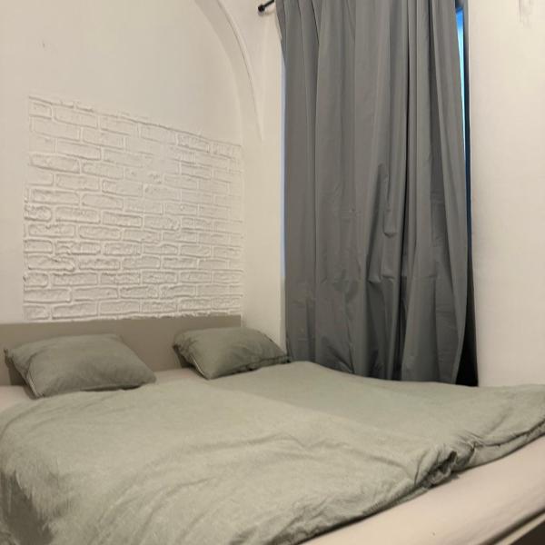 O9B Private room in center Bratislava, Bratysława