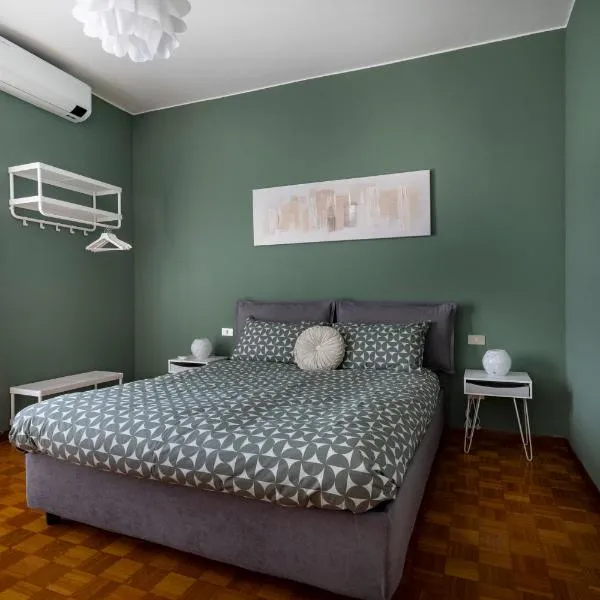 मिलानो में, होटल Casa Carozzi