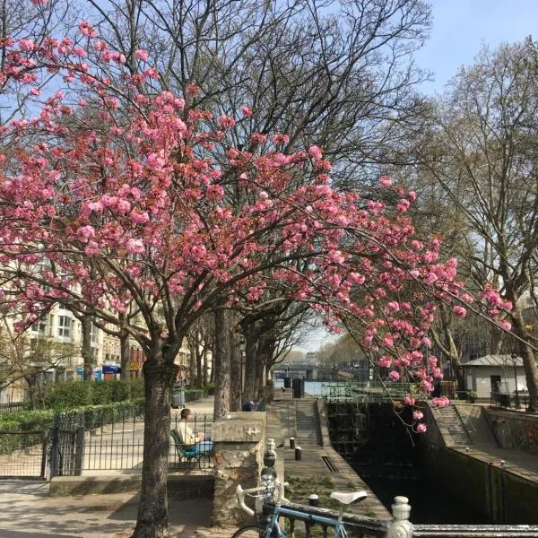 Paris, au bord du Canal Saint Martin, hotel in Paris