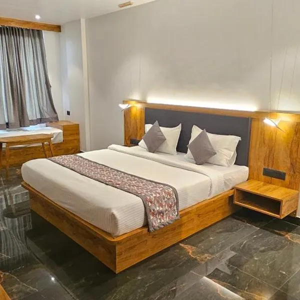 Vistara Residency, ξενοδοχείο σε Νάβι Μουμπάι