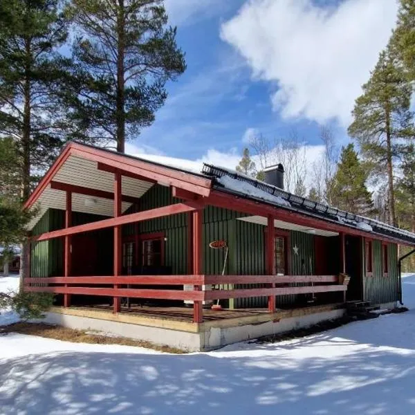 Sauna | Wi-Fi | Terrace | Wood stove | Cable TV, готель у місті Лофсдален