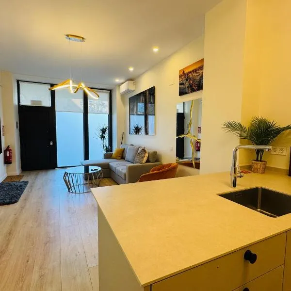 GOLD SUITE APARMENT Wifi AC SERVICES E1, hotel v destinaci Madrid