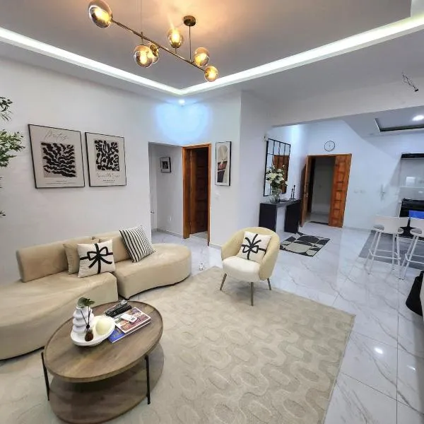 Appartement Cosy de 2 pièces à la Palmeraie - Résidence Sabyra,位于阿比让的酒店