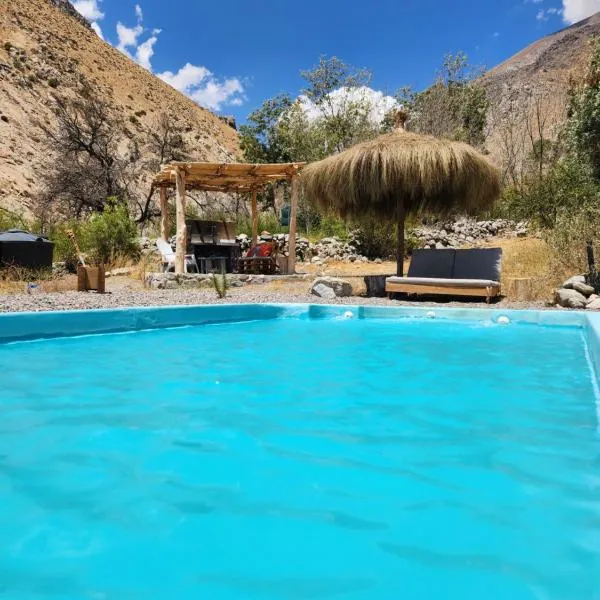 Cabaña Alma de Montaña, piscina privada, hotel in Monte Grande