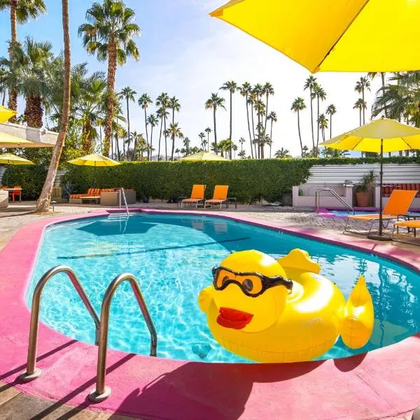 El Noa Noa, hotel v destinaci Palm Springs