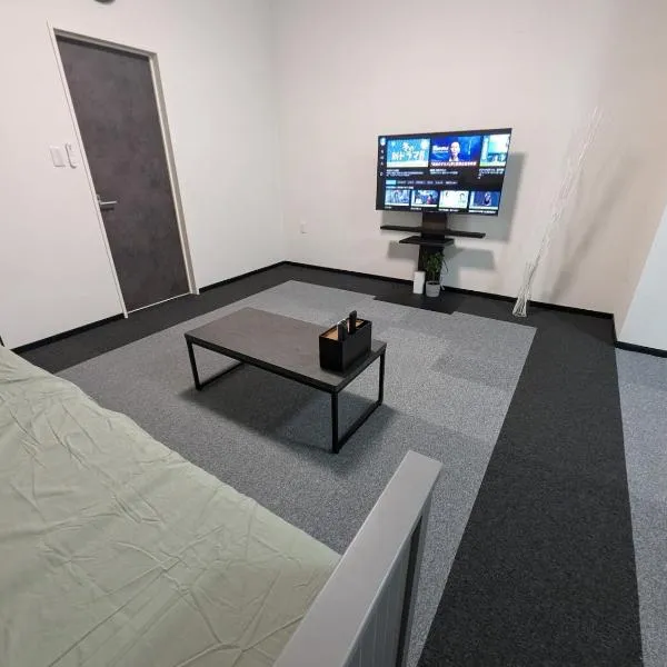 8人で泊れる ペットと泊まれる宿 DoggoInnn Akita, hotel en Akita