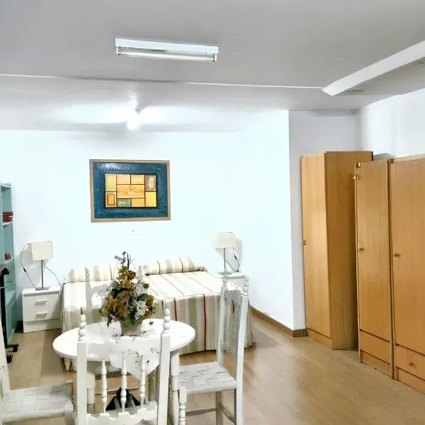 Welcoming House in Burgos with Terrace and City View、ブルゴスのホテル