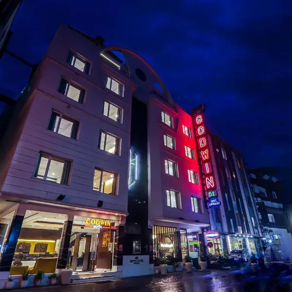 Hotel Godwin Deluxe - Free Airport Pick-Up, hotel v Novém Dillí