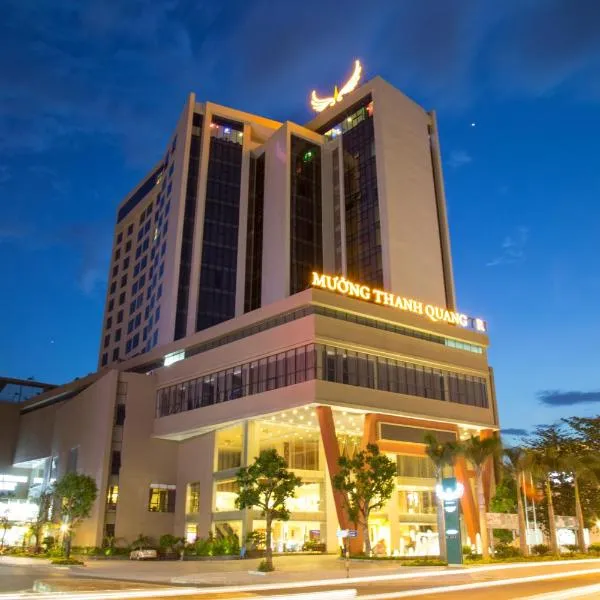 Muong Thanh Grand Quang Tri Hotel, hotel v destinaci Quang Tri