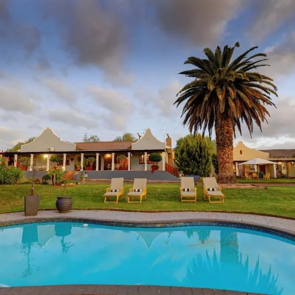 Thylitshia Villa Country Guest House, hotel in Oudtshoorn