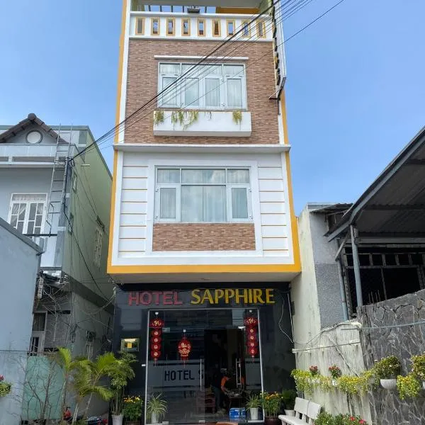 Khách Sạn Sapphire, hotel in Gò Công