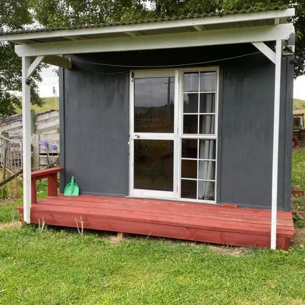 Waitomo Farmstay - Kiwi Cabin 5, hotell i Waitomo Caves