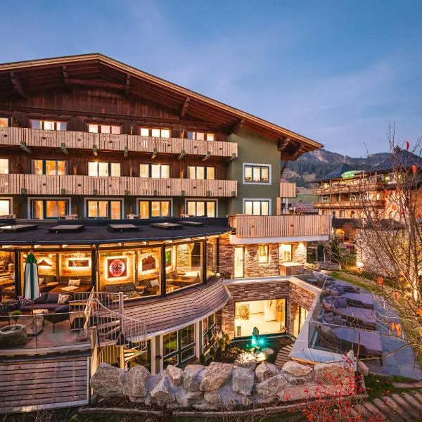 Hotel "Zum Ritter", hotel in Tannheim