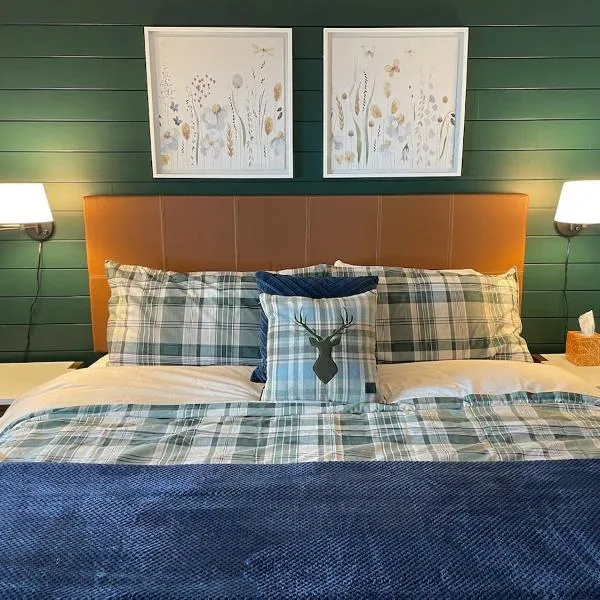 Newly Renovated Ski In Ski Out 2BR Condo, hôtel à Crested Butte