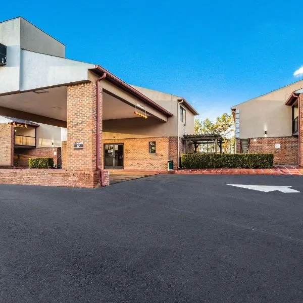Quality Inn Columbia Airport, hotell sihtkohas West Columbia