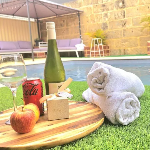 Joyful living Guest Suite, hotel in Coogee