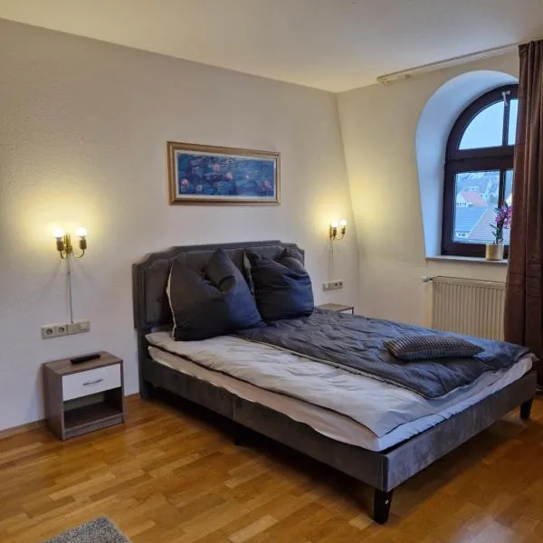 Stadtvilla Zimmervermietung, hotel v destinaci Heidenheim an der Brenz