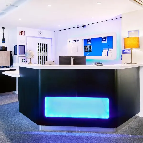 B&B HOTEL Köln-Marsdorf, hotel din Köln