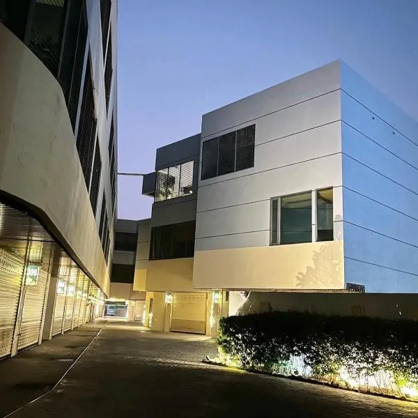 天上人間精品旅館, hotel in Douliu