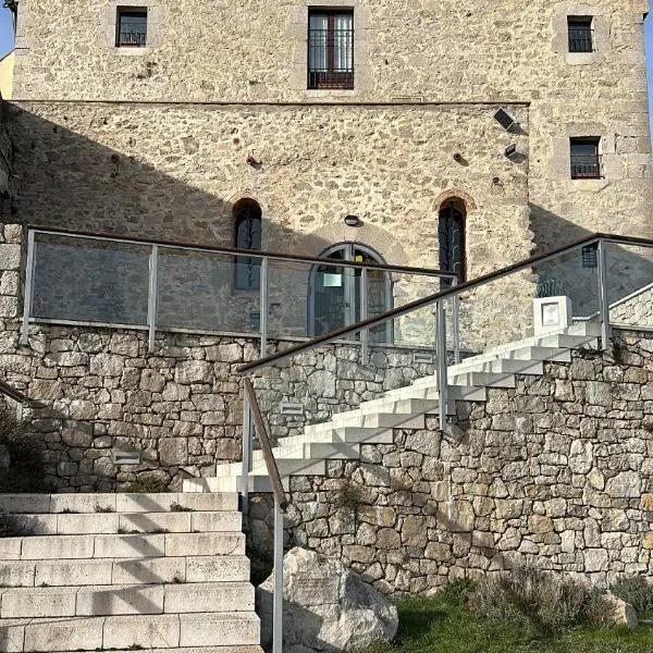 Santuari Mare de Déu Del Mont Restaurant-Hostatgería, Hotel in Beuda