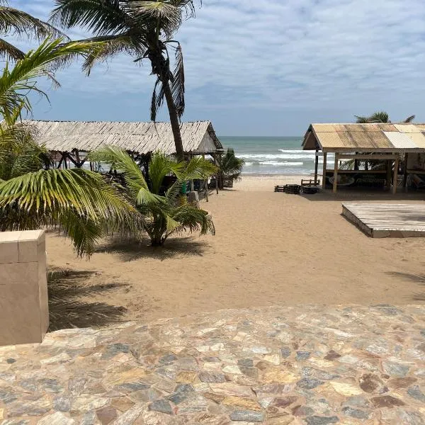Sango beach, hotel in Accra