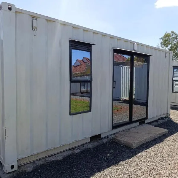 Cozi Gardens Syokimau-Katani road 30min to SGR NBO Expressway & JKIA, hotel v destinaci Syokimau