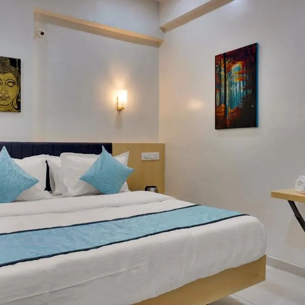 Urban Hometel, hotel in Pune