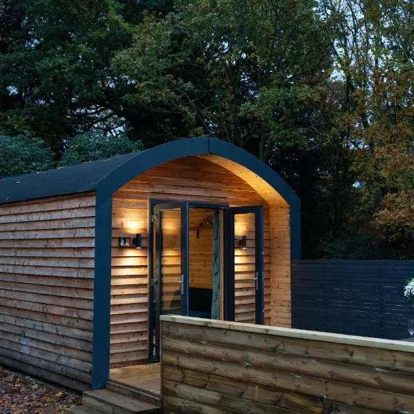 Mount Ephraim Glamping Pods、Hernhillのホテル